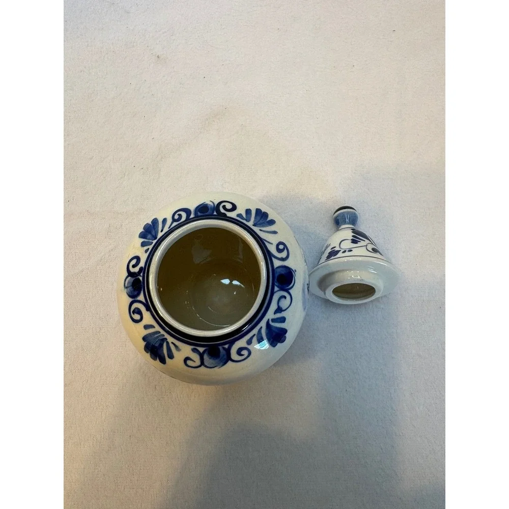 DBL Delfts Blue Ginger Jar‎ Lided Windmill Floral 6 Inch Handpainted by artesian